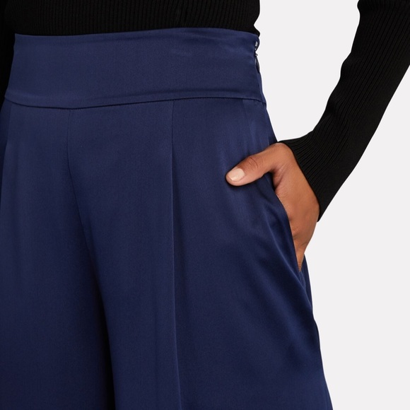 ๐ INTERMIX Navy Siobhan Silk Wide-Leg Pants - Picture 3 of 15